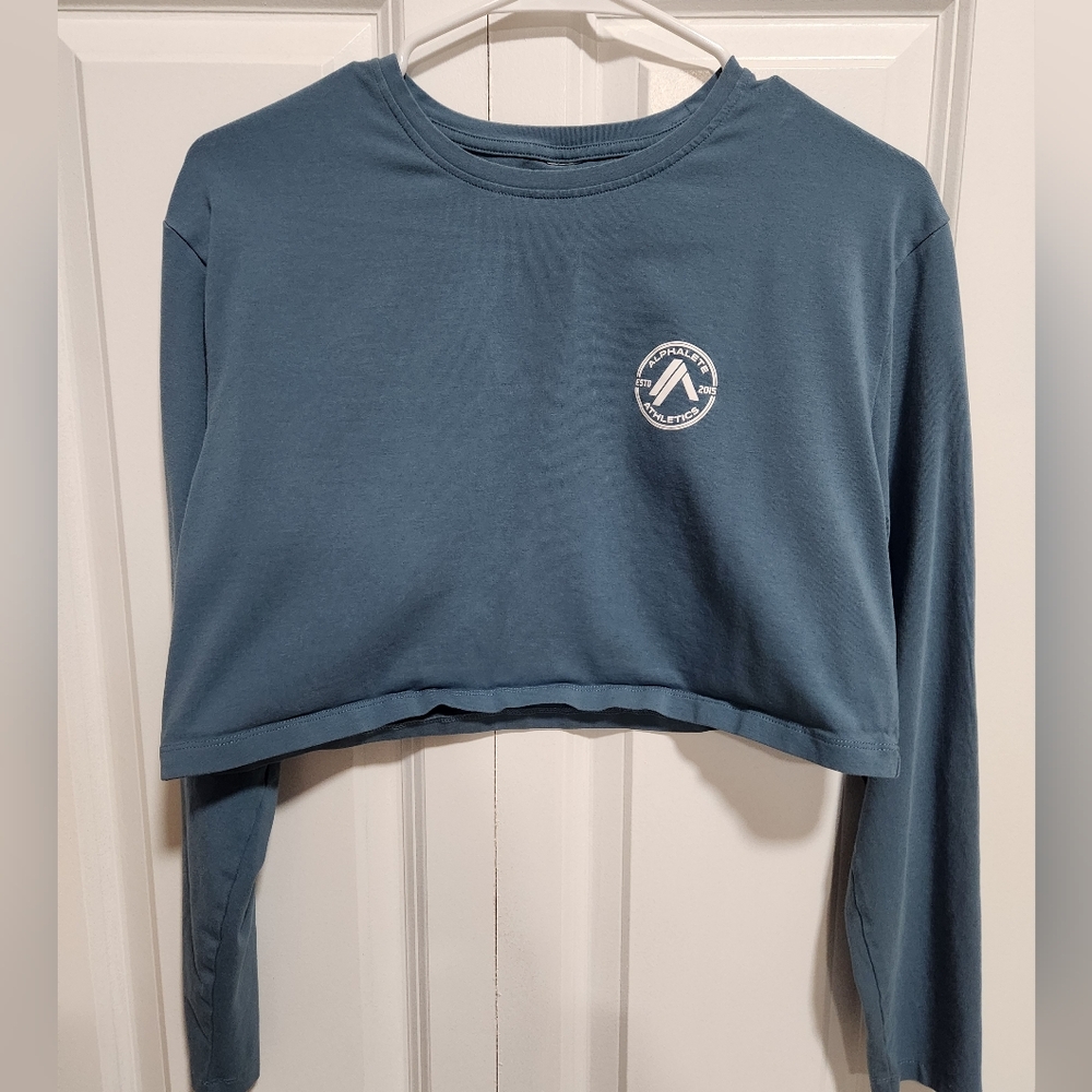 Alphalete Dynasty Long Sleeve Crop Tee
